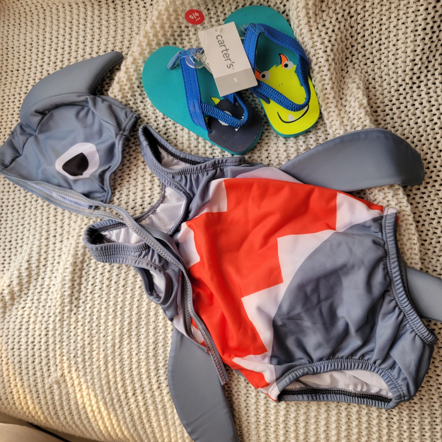 Traje de baño tiburón Talla 12-24 Meses